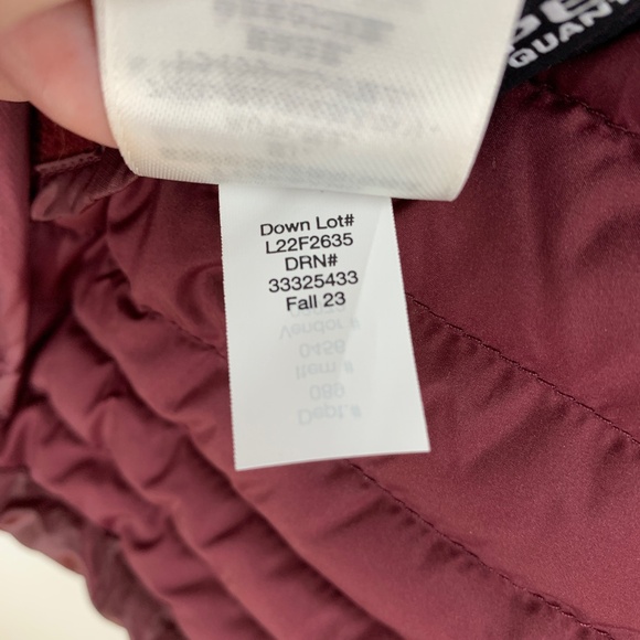 Eddie Bauer Microtherm 2.0 Down Vest in Dark Berry Sz S - Picture 6 of 9